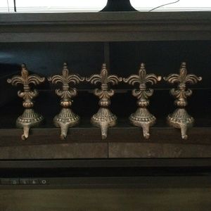 SOLD 5 Fleur De Lis Shelf Sitters Hook